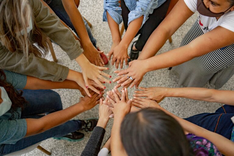 How Group Therapy for Mental Health Helps